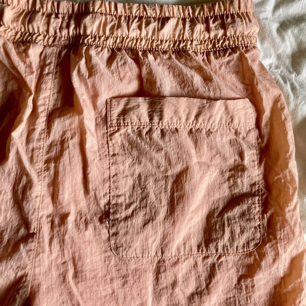 Nike Mens S Sportswear Alumni Woven Flow Nylon Water Shorts Trunks Peach Apricot